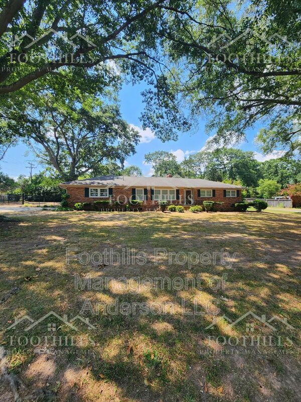 Building Photo - 510 Drayton Cir