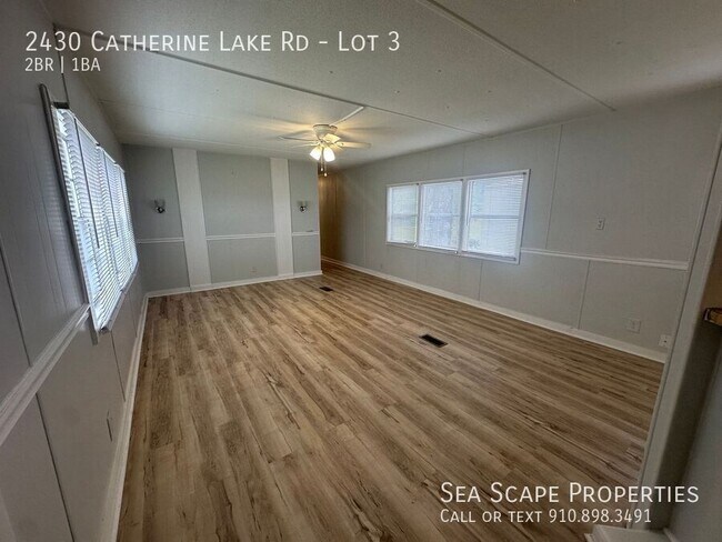 Foto del edificio - 2430 Catherine Lake Rd