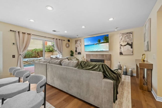 Foto del edificio - 2003 Pierce Ct