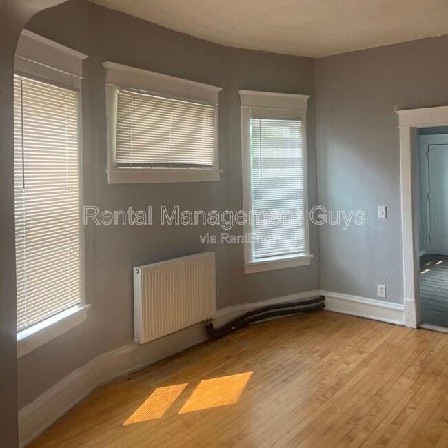 Building Photo - 1015 N Humboldt Ave