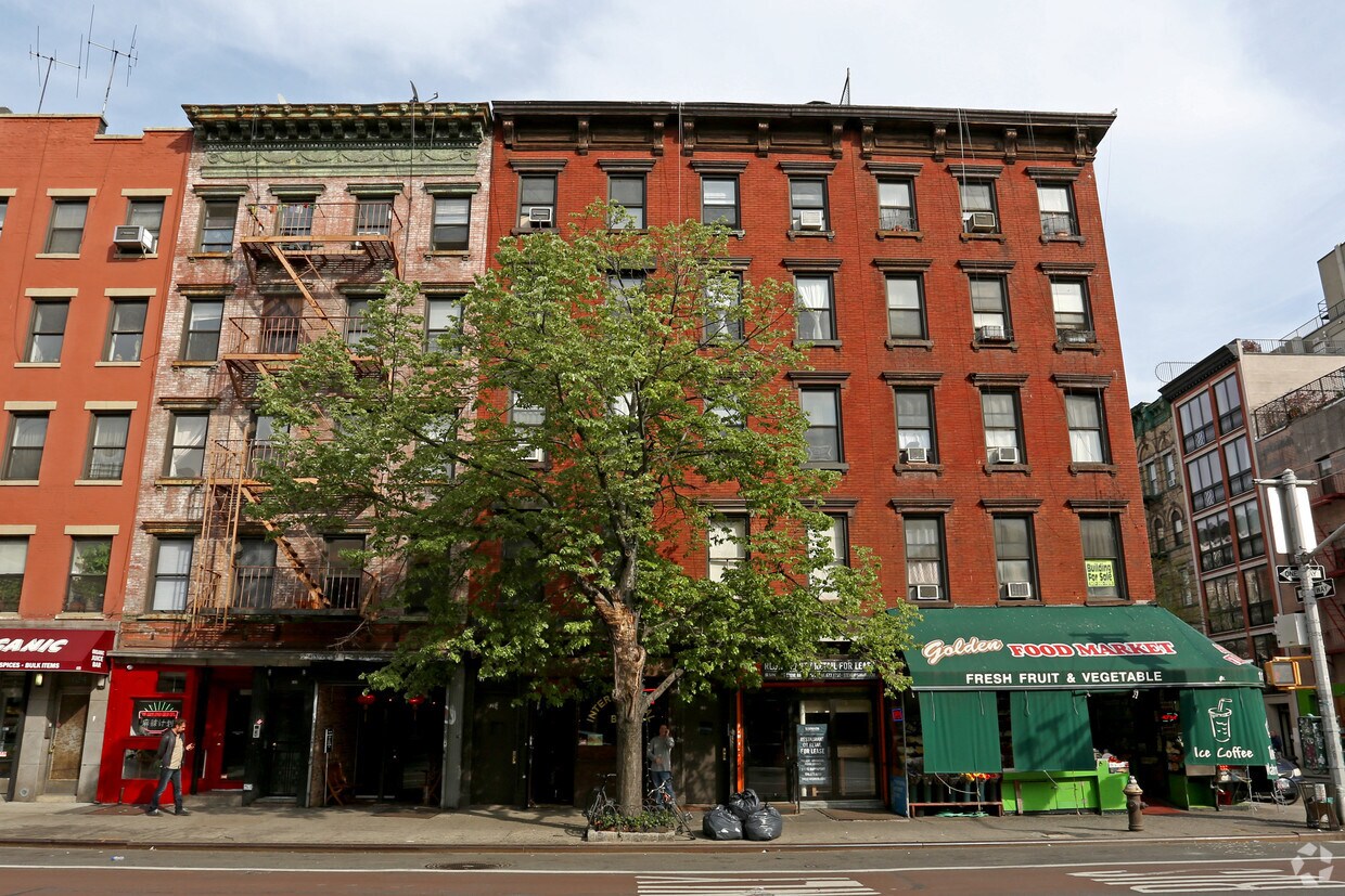 Building Photo - 120 First Ave