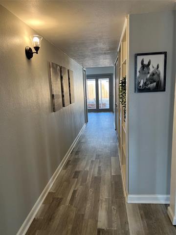 Foto del edificio - 726 Greenhill Ln