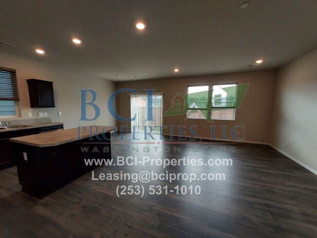 Building Photo - BRAND NEW 4 BEDROOM, 2.5 BATH!!!