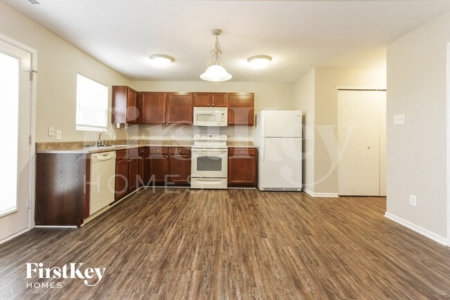 Foto del edificio - 8715 Hosta Way