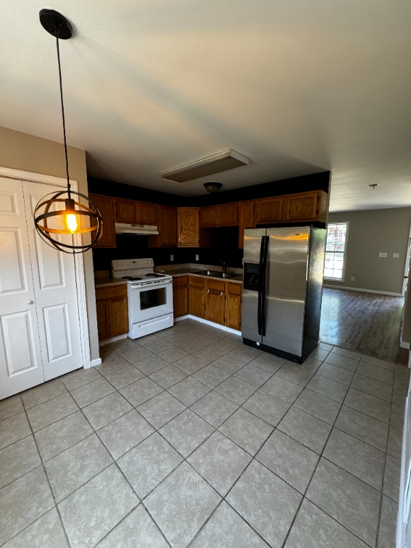 Building Photo - 4111 Church St