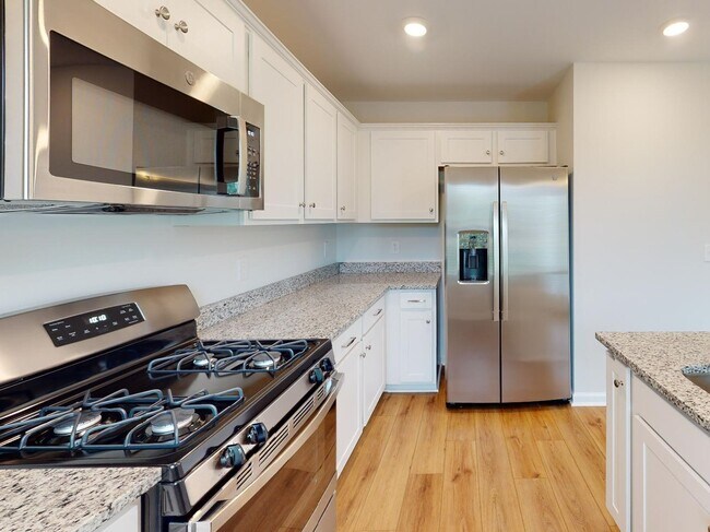 Building Photo - 1639 Solandra Drive
