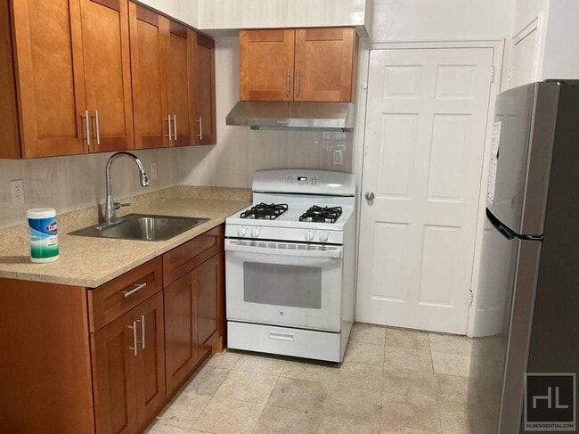 Foto del edificio - 49 AVENUE