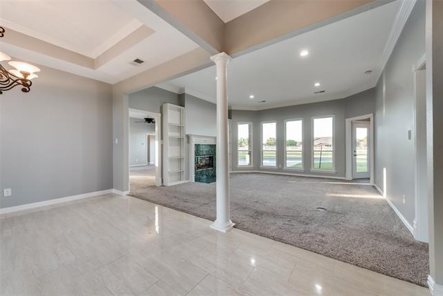 Building Photo - 1187 W Oaklawn Dr