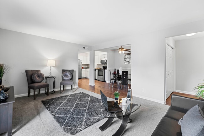 Living Room - Carolina - Students save up to 10%!