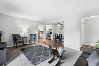 Living Room - Carolina - Students save up to 10%!