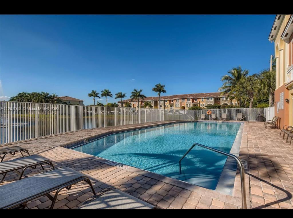 10800 NW 88th Terrace Unit 205, Doral, FL 33178 Condo for Rent in