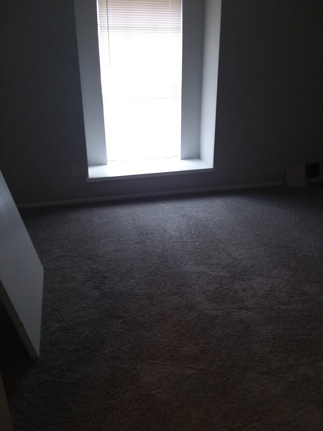 Building Photo - 6909 Chasewood Dr