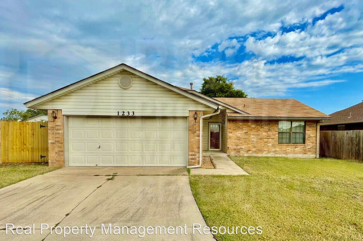 1233 SW 99th Terrace, Oklahoma City, OK 73139 - House Rental in ...