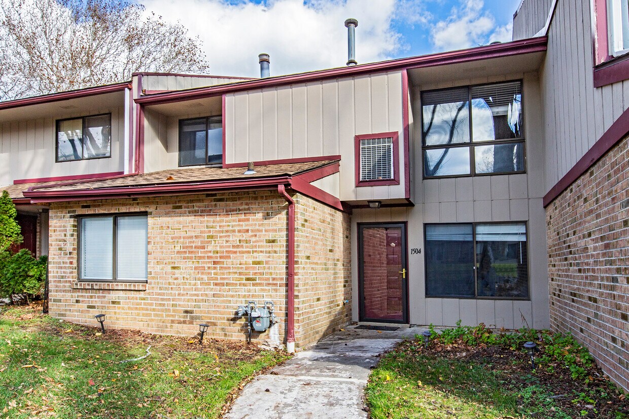 Foto principal - 1504 Timber Creek Rd