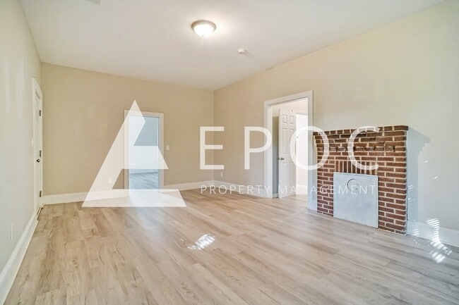 Building Photo - 4013 Markwood Rd