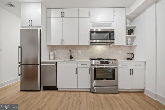 Foto del edificio - 256 15th St SE