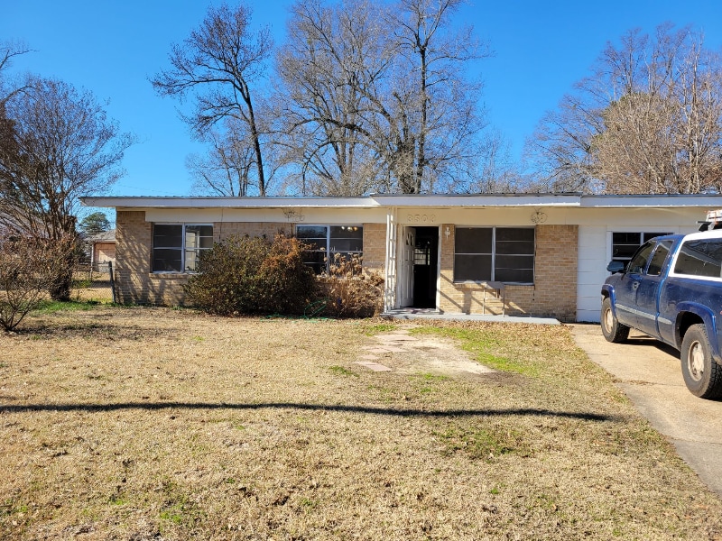 Primary Photo - 3503 Porter Ave