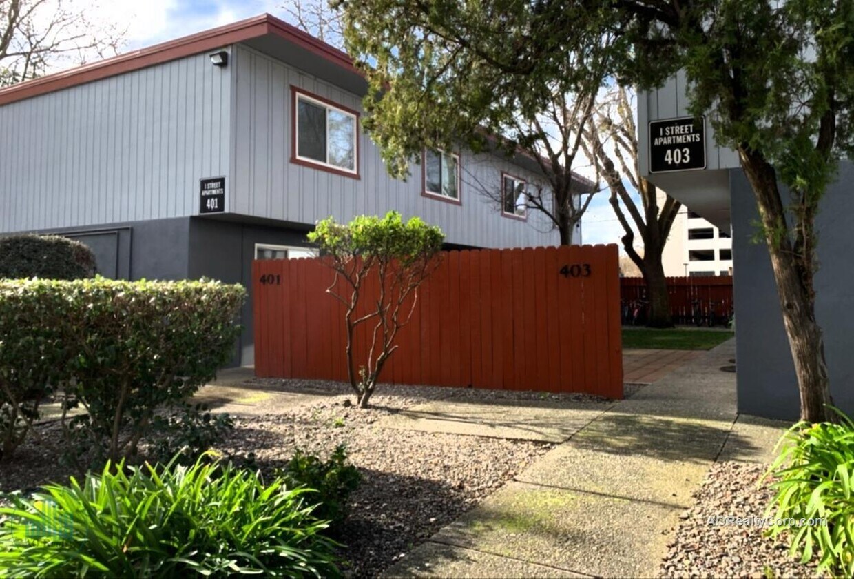 I Street Apartments Apartments in Davis, CA