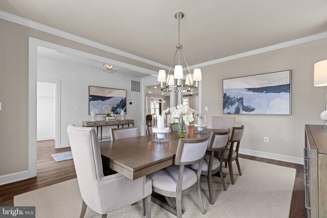 Foto del edificio - 7607 Cross Creek Dr