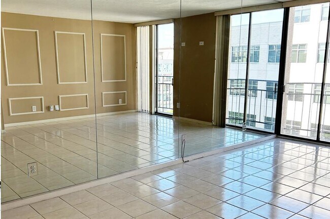 Foto del edificio - 1122 Colorado St