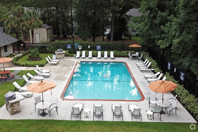 Building Photo - Summerville Station