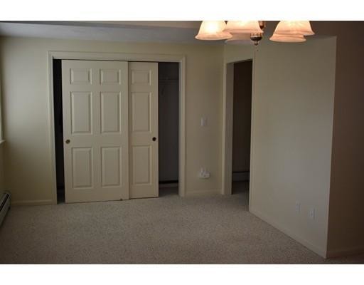 Building Photo - 1 bedroom in Bourne MA 02532
