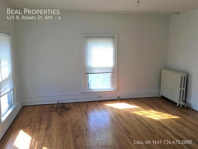Foto del edificio - 429 N Adams St