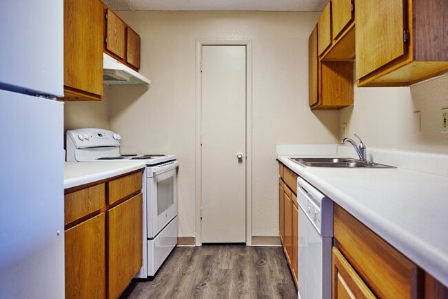 Building Photo - Riverfront Apartments