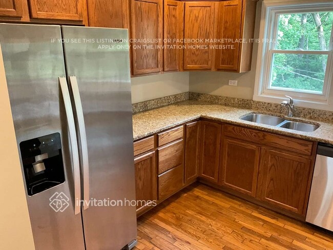 Building Photo - 5301 W Orchard Dr
