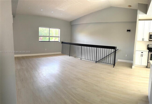 Foto del edificio - 6375 W 27th Way