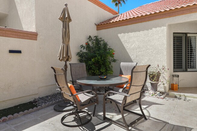 Foto del edificio - 42315 Liolios Dr