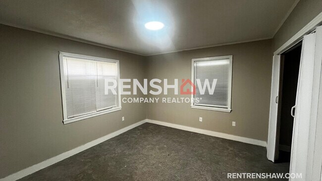 Foto del edificio - 4092 Orleans Rd