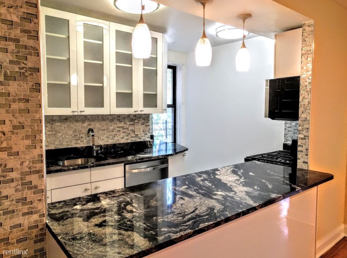 Foto principal - 1150 Ocean Ave