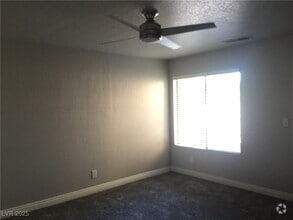 Building Photo - 2700 N Rainbow Blvd