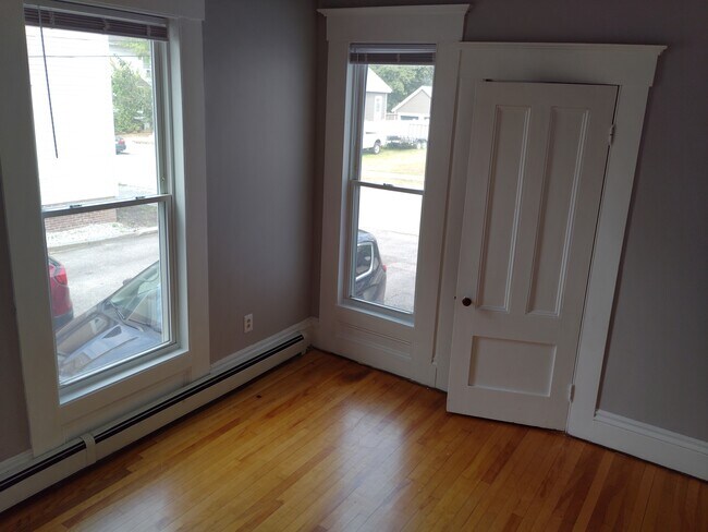 BedroomB1 - 41 Perley St