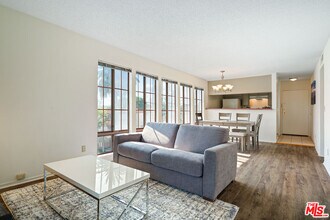 Building Photo - 3600 Bagley Ave