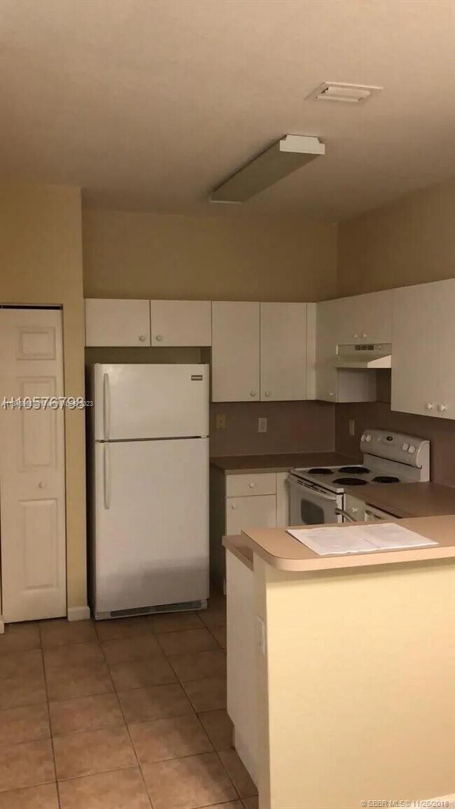 Foto del edificio - 1109 N Santa Catalina Cir