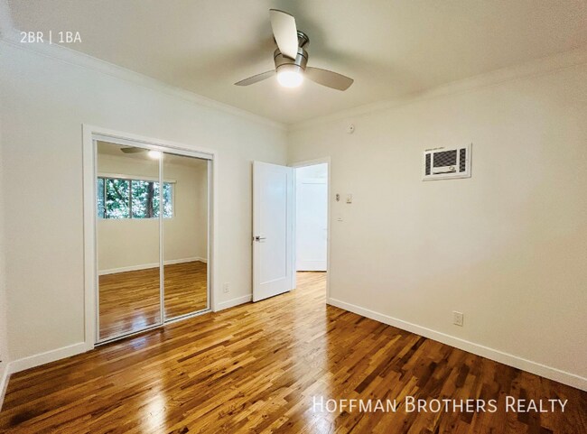 Foto del edificio - 1733 Granville Ave