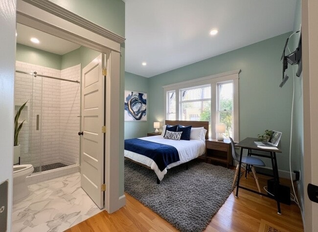 Foto del edificio - 929 W 23rd St