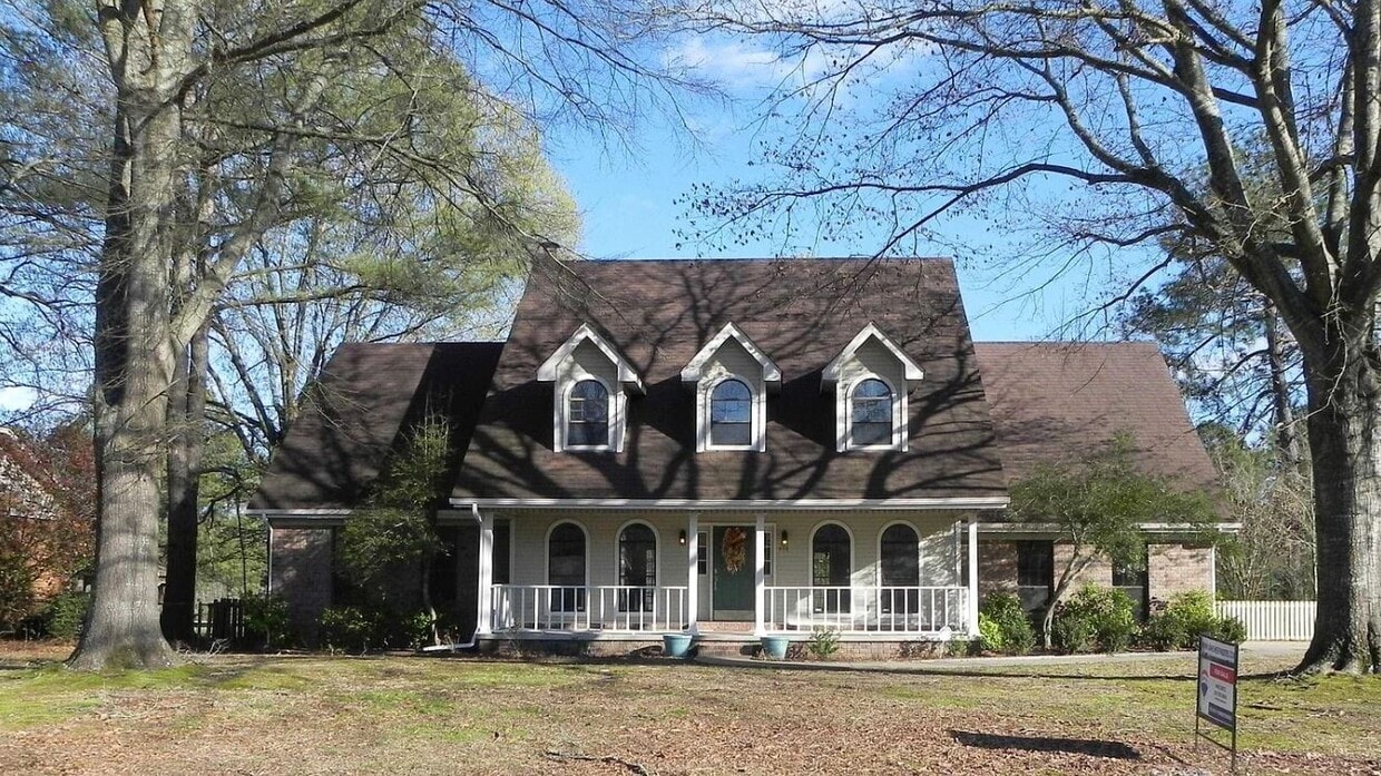 905 Foxwood Dr, Jacksonville, AR 72076 House for Rent in Jacksonville