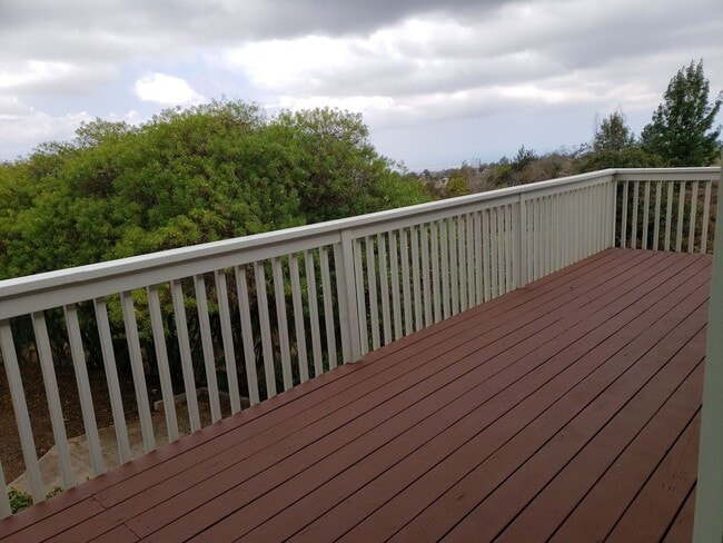 Building Photo - 1 bd. 1ba. Unfurnished Kula Cottage - Lowe...