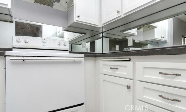 Foto del edificio - 720 W 4th St