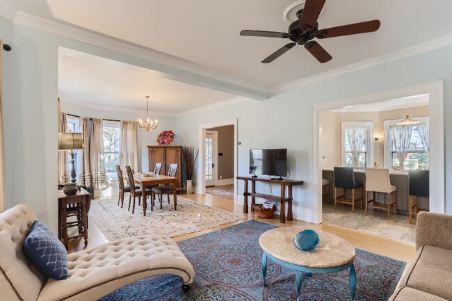 Foto del edificio - 831 4th Ave