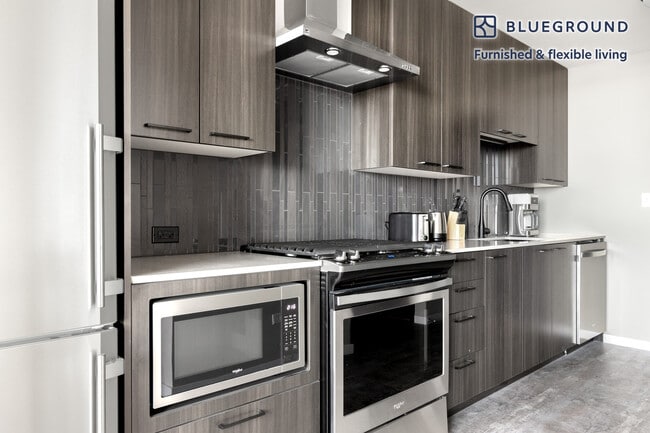 Foto del edificio - 939 W Washington Blvd