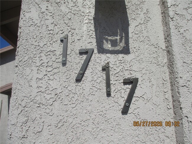 Building Photo - 1717 El Cazador