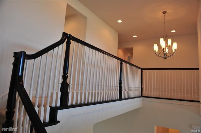 Building Photo - 5 br, 4 bath House - 26 Dogwood