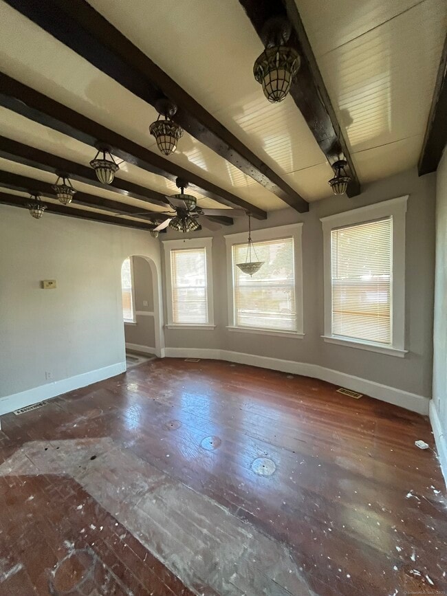 Building Photo - 67 Judson Ave
