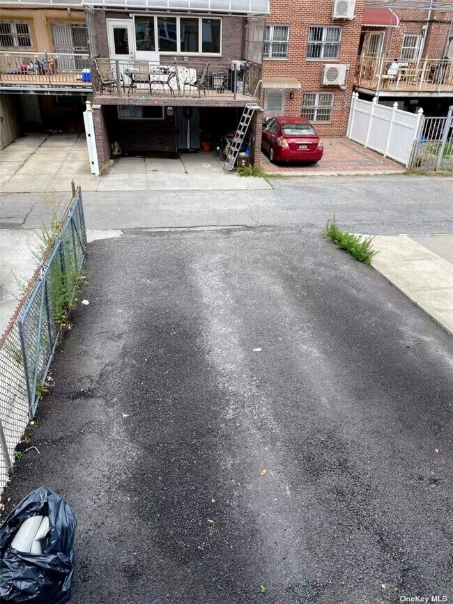 Foto del edificio - 150-39-150-78 78th Ave
