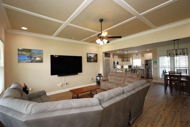 Foto del edificio - 3905 Crusader Ct