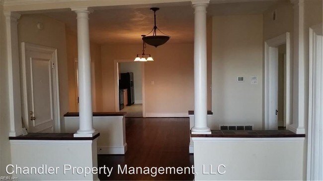 Foto del edificio - 3 br, 2 bath House - 1009 Colonial Ave  #6